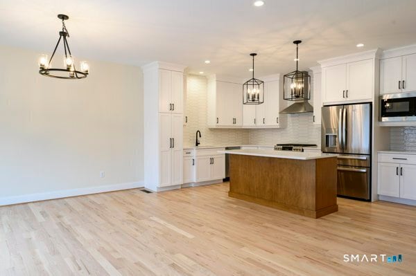 Building Photo - 3 Yorkshire Ct