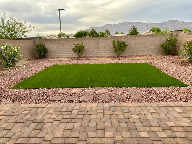 Building Photo - 3816 Antilia Ave