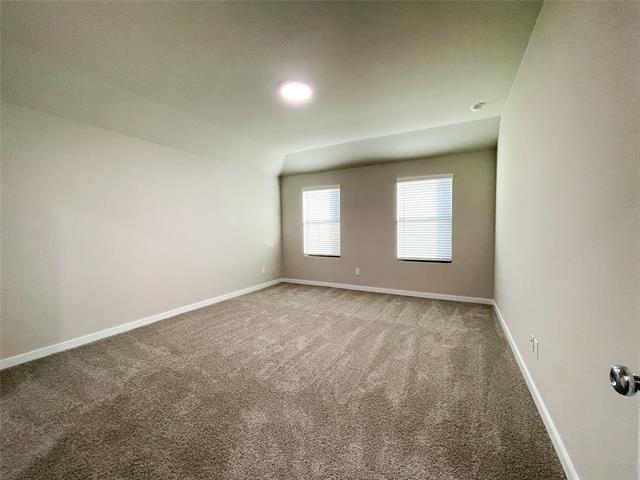 Building Photo - 521 Whispering Winds Trl