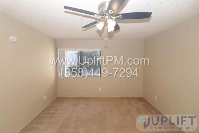 Building Photo - 1908 Via Las Palmas