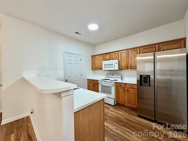 Building Photo - 4058 Glenlea Commons Dr