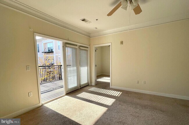 Building Photo - 501 Hungerford Dr