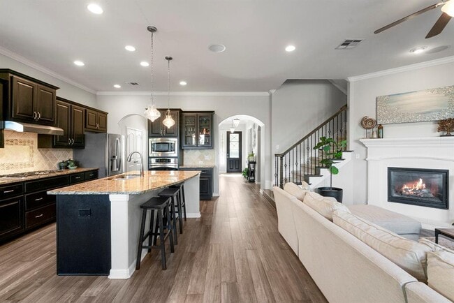 Building Photo - 4013 Gandara Bend