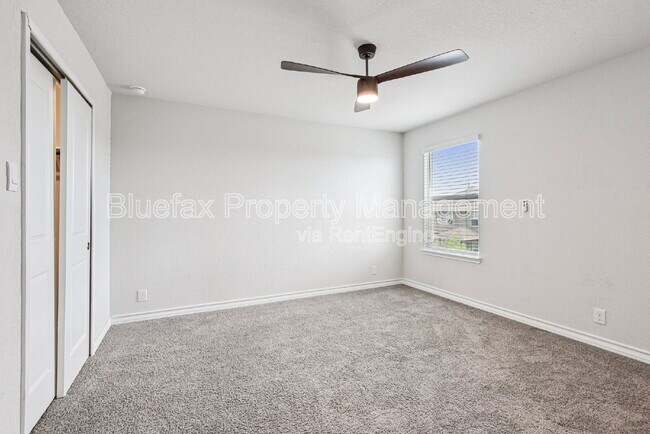 Building Photo - 4712 Paluxy Trl