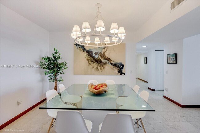 Building Photo - 21055 Yacht Club Dr