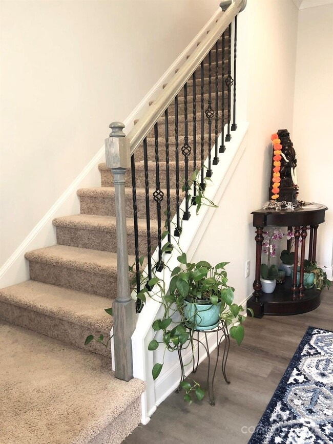 Building Photo - 10181 Meeting House Dr NW