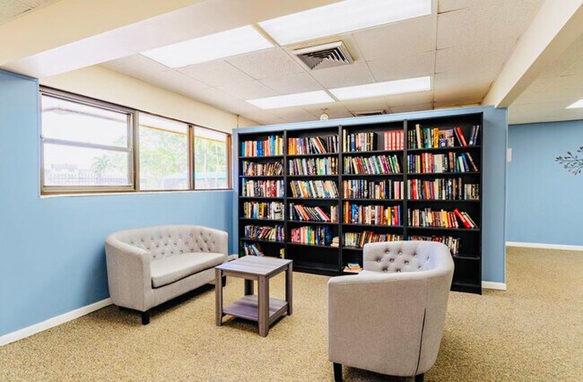 Building Photo - 6070 NW 64th Ave