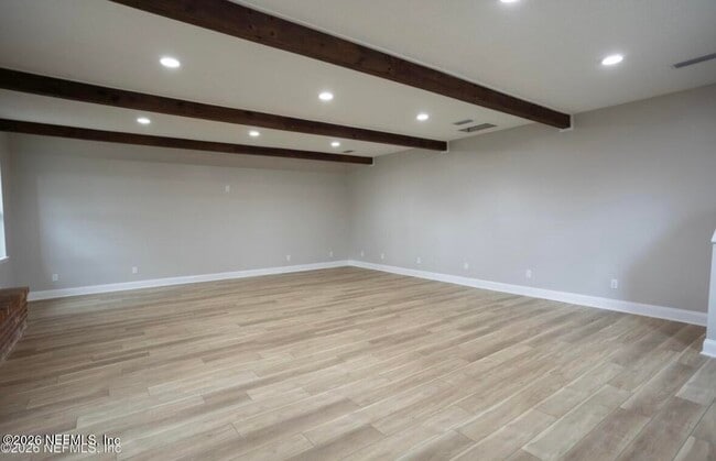 Building Photo - 44259 Artesian Blvd
