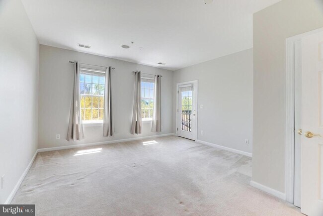 Building Photo - 20816 Noble Terrace