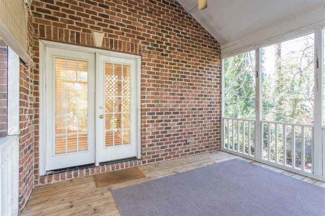 Building Photo - 1105 Banbury Woods Pl