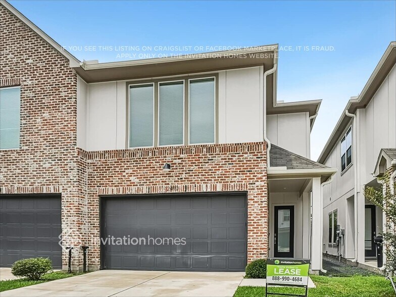 Building Photo - 12410 Executive Dr