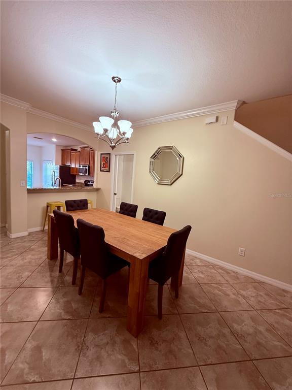 Building Photo - 2411 Willimette Dr