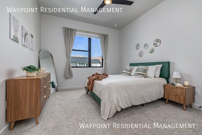 Building Photo - 4250 E Haystack St