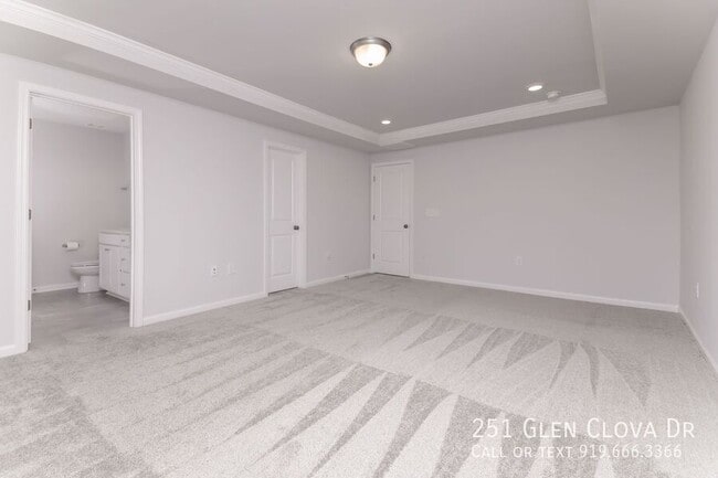 Building Photo - 251 Glen Clova Dr