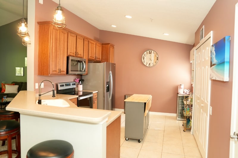 Building Photo - 2255 Kings Palace Dr