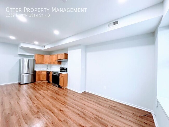 Building Photo - 1232 N 15th St