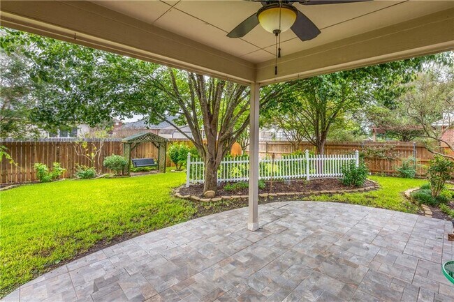 Building Photo - 114 Inman Dr