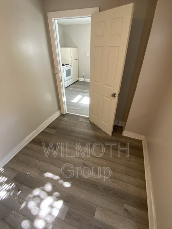 Building Photo - 2930 N Dearborn St