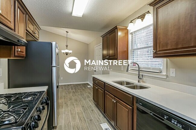 Building Photo - 3 Bedroom Pet-Friendly Home in TEMPLE, GA with Main Street Renewal