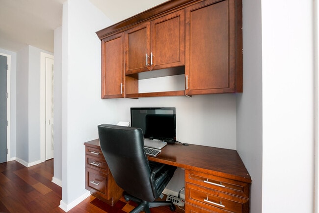 Building Photo - 88 Townsend St