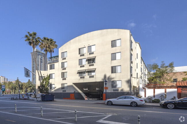 Building Photo - J Street Flats