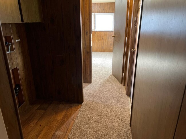 Building Photo - Country living at its BEST ! 2 bedroom 1 1/2 bathroom home