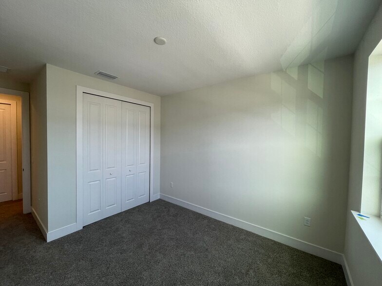 Building Photo - 1466 Brookdale Ct
