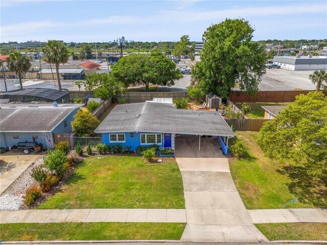 Building Photo - 808 Malone Dr