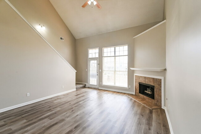 Building Photo - 4815 Half Moon Cove