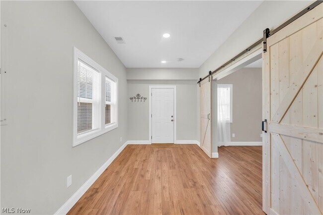 Building Photo - 1151 Bryce Ave