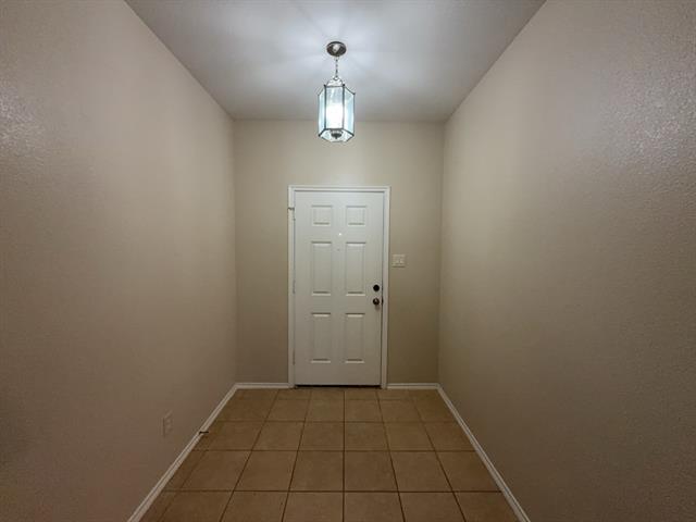 Building Photo - 2333 Cedarwood Dr