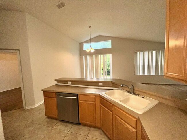 Building Photo - 4119 Coralbrooke Grove