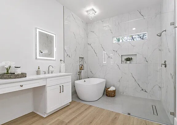 Building Photo - 506 E Evergreen St