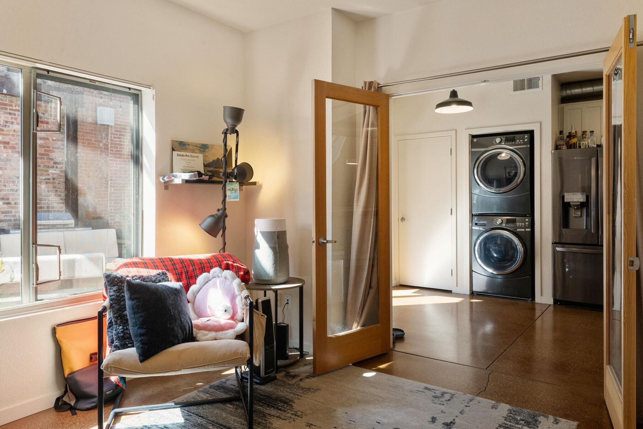 Building Photo - 3033 Blake St