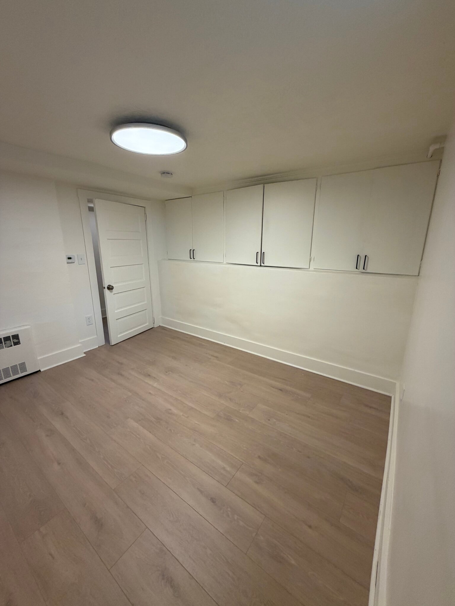 Building Photo - 264 E 4800 S