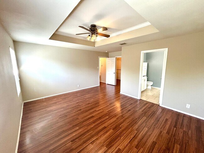 Building Photo - 3402 Longhorn Creek