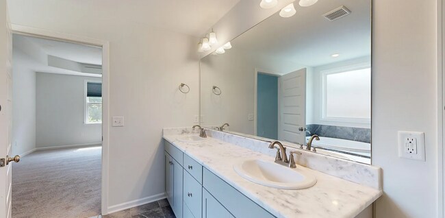 Building Photo - 7453 Coppice Dr