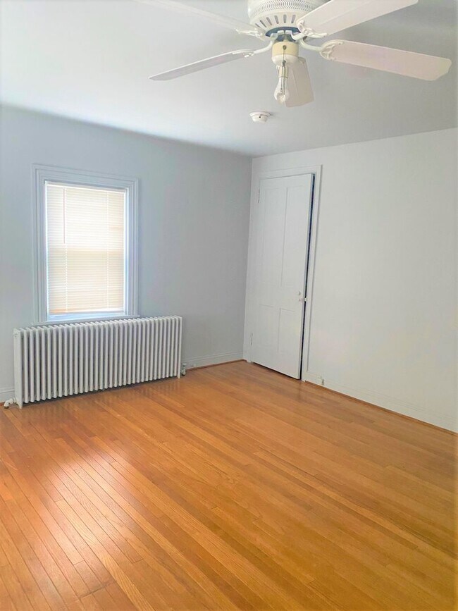 Building Photo - House for Rent in Glen Mills