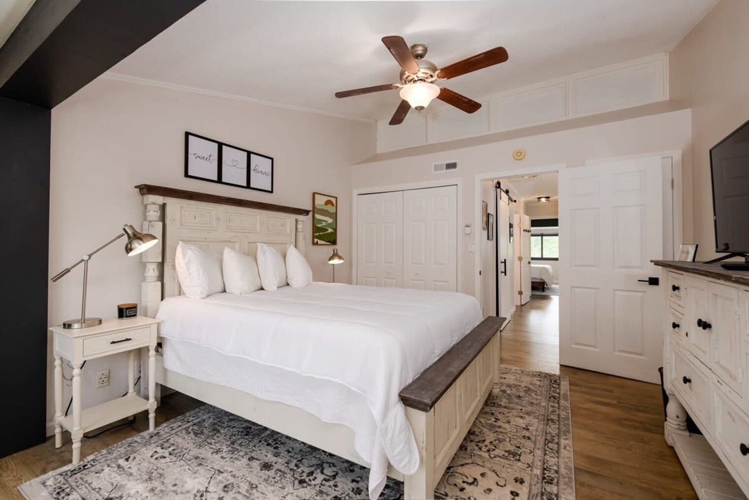 Building Photo - 2806 Suncrest Rd