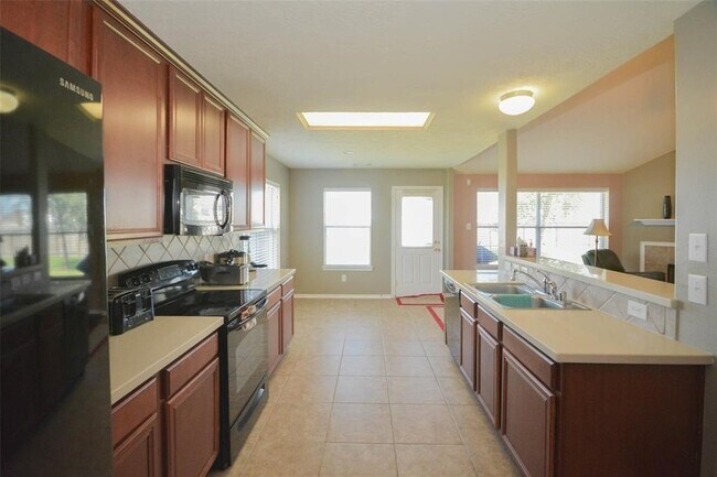 Building Photo - 3008 Middletrace Ln