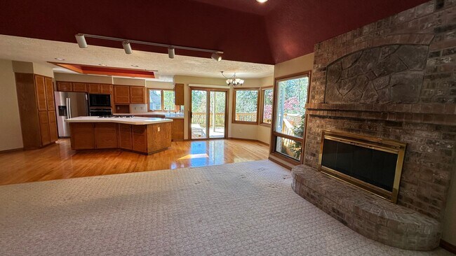Building Photo - Cedar Mill, Gorgeous 3 bed 2.5 bath home. Walk through video