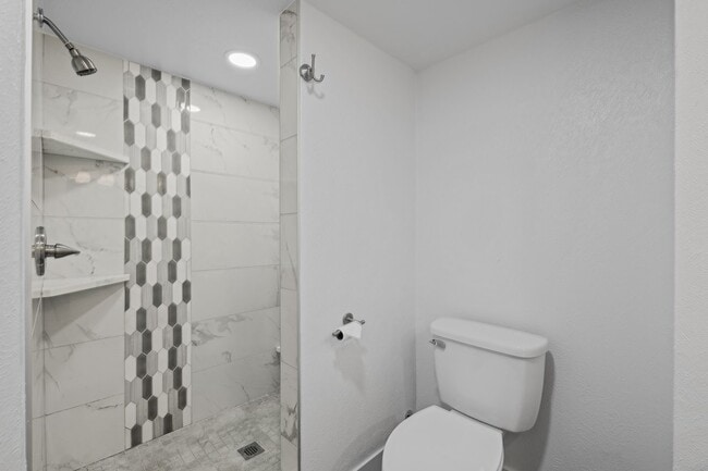 Building Photo - Great Platt Park two bed / two bath for rent