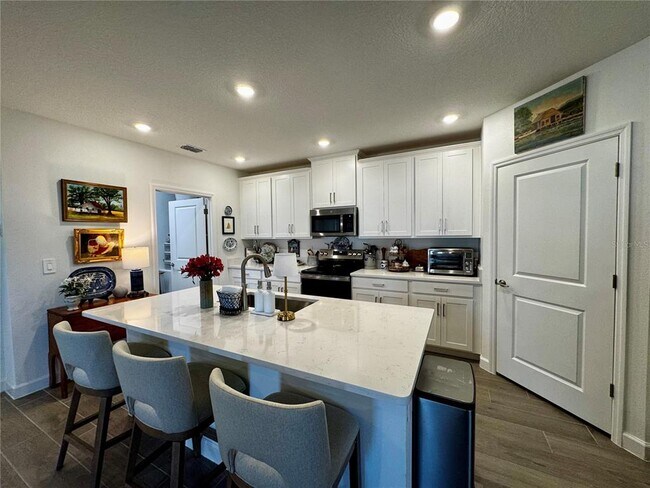 Building Photo - 32040 Griffin Sands Ln