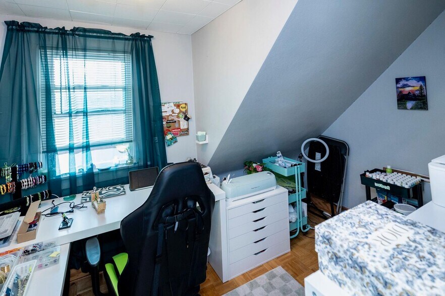 Bedroom #2 - 2211 E Holt Ave