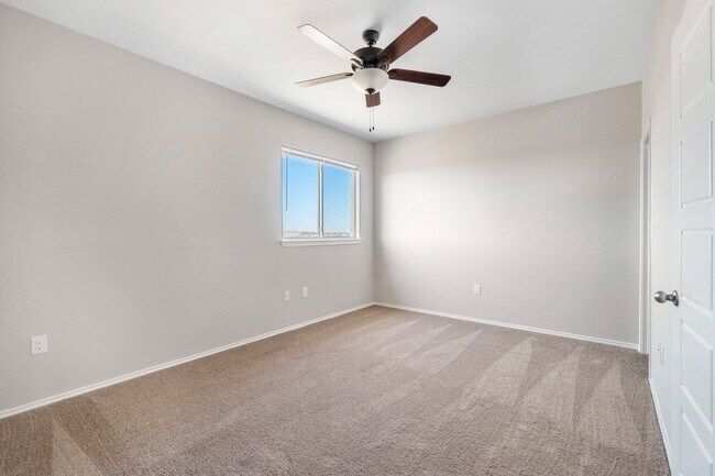 Building Photo - Recently Built 3 Bedroom, 2 Bath Duplex in Georgetown