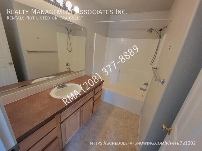 Building Photo - 4039 W Bedrock Dr