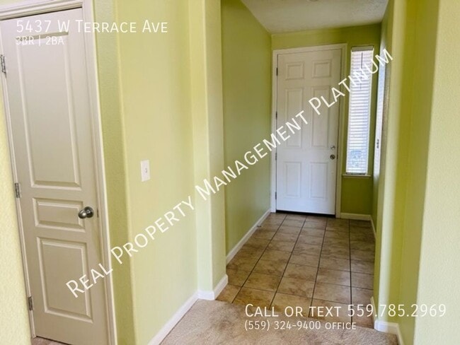 Building Photo - 5437 W Terrace Ave