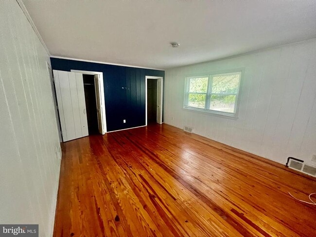 Building Photo - 401 Bethel Mill Rd