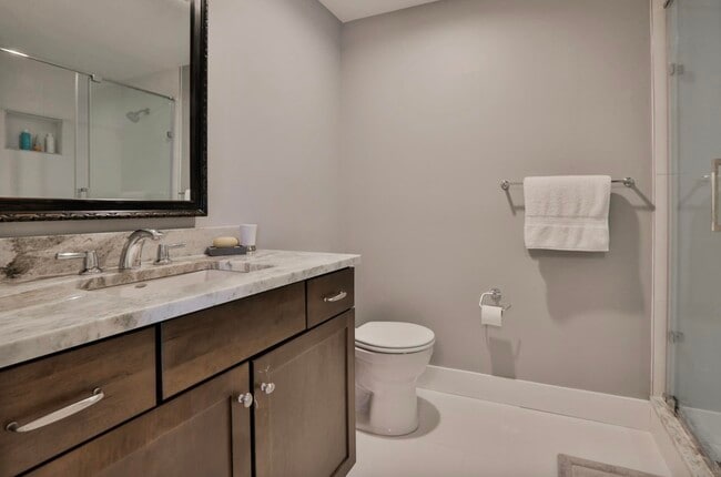 Building Photo - 26 N Main St