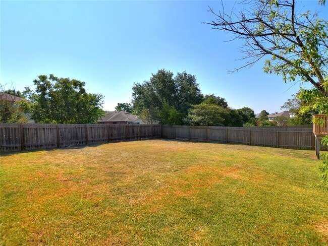 Building Photo - 15357 Oconto Dr